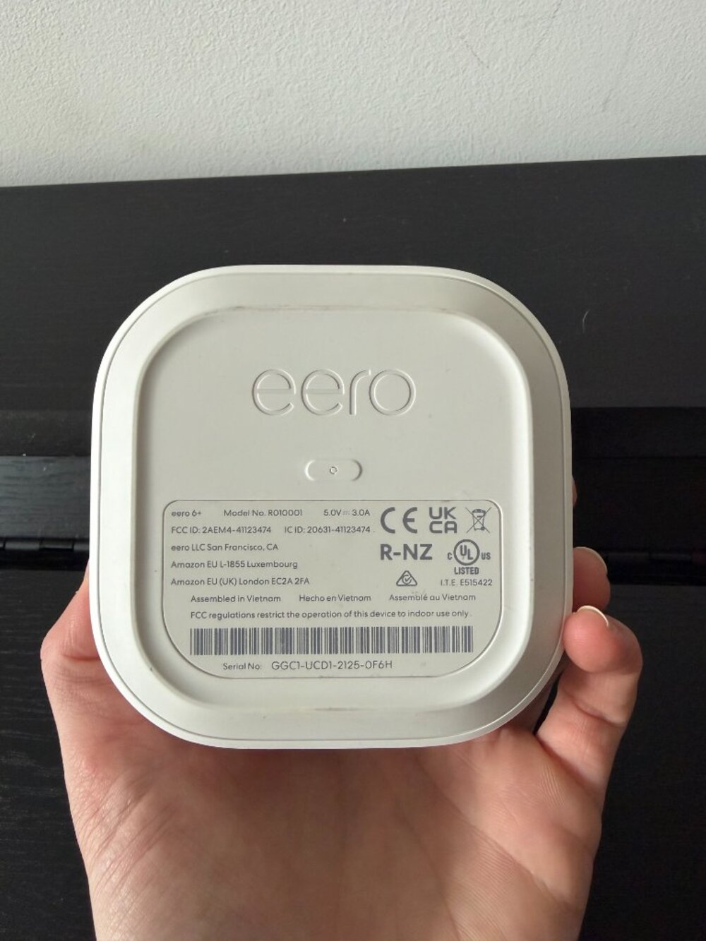 Eero 6+ WiFi Router White Mesh Router - Picture 4 of 4